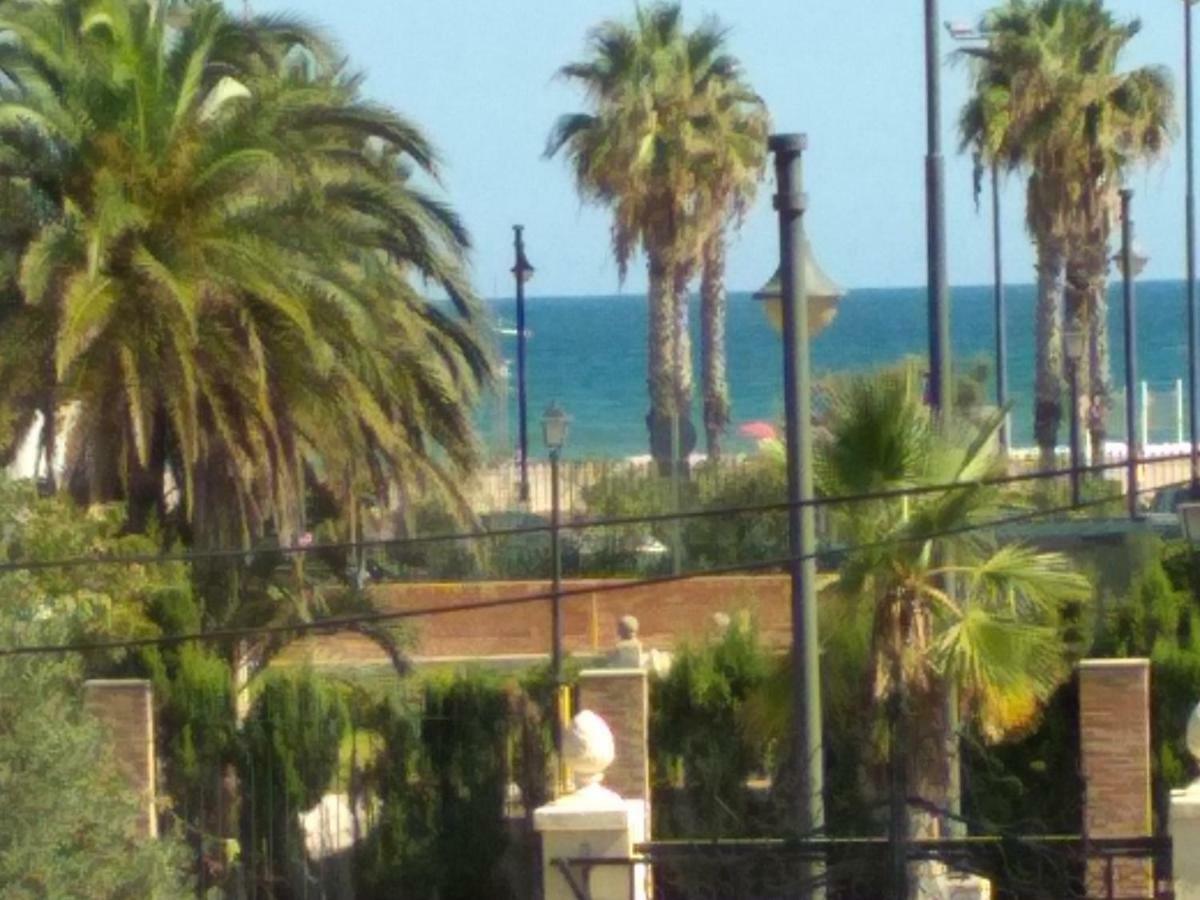 Apartmentsuitespain Atic Panoramic Beach Valencia Eksteriør billede